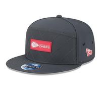 New Era Men's Charcoal Kansas City Chiefs 2025 Sideline Cold Weather Split Panel 9FIFTY Snapback Hat