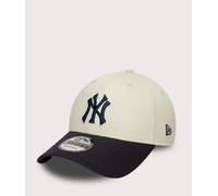 New Era Mens New York Yankees MLB World Series Patch 9FORTY Adjustable Cap - Colour: Cream - Size: One Size