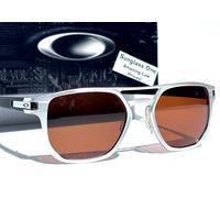 NEW Oakley LATCH ALPHA Silver POLARIZED Galaxy Brown Lens Sunglass 4128