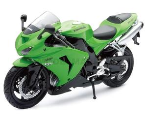 New Ray 42443I 1/12 Assortment Honda/Kawasaki Motorcycles [3 Different Models]