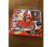 Miraculous Ladybug Switch N Go Scooter with Doll