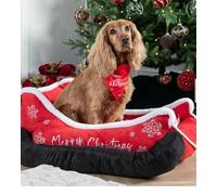 New Sleigh Dog Bed, Lined With Plush, Velvety Fabric, Wrap Your Pup in the Warmth of Festive Comfort, Ensures it's A Favourite Resting Spot for Your Pooch, Perfect Balance of Comfort and Security.