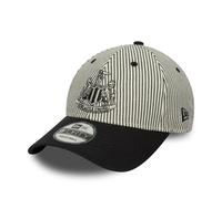 Newcastle United Pinstripe 9Forty Cap Adults - Ivory/Black