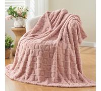 NEWCOSPLAY Super Soft Throw Blanket Pink Premium Silky Flannel Fleece 3D Heart Checkered Lightweight Bed Blanket All Season Use (Pink Heart, Throw(50"x70"))