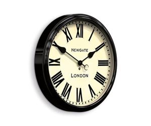 NEWGATE® Battersby wall clock | Large round iconic metal wall clock | Gloss black | 50cm | Classic antique vintage roman numeral dial | Glass lens and metal hands