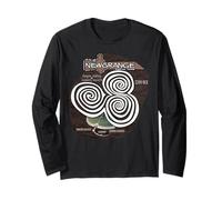 Newgrange Portal Tomb Tri-Spiral Long Sleeve T-Shirt