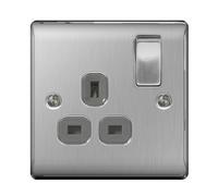 NEXUS METAL BRUSHED STEEL SINGLE SWITCHED 13A POWER SOCKET