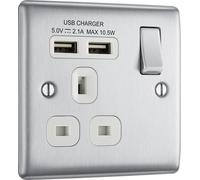 BG Electrical Single Switched Fast Charging Power Socket with USB Charging Ports