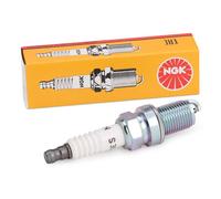 Set of 4 NGK spark plugs for MERCEDES BENZ 200 SERIES 220 2.2L 16V
