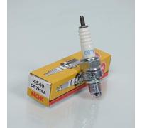 NGK spark plug for Scooter Peugeot 50 V-Clic 4T 2008 Ã 2014 CR7HSA New
