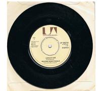 Nightingale, Maxine - Love Hit Me / Life Has Just Begun [7" Vinyl]