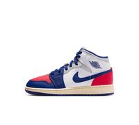 Nike Air Jordan 1 Mid Older Kids' Shoes - White 6 (EU 40)