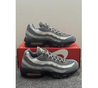 Nike Air Max 95 - Cool Grey / Sundial Orange - UK 7/EUR 41 - HV6062 002