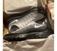 Nike Air Max Invigor trainers in sizes 6, 7 and 7.5 New R.R.P £99.99 1 pair