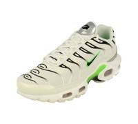 Nike Air Max Plus Womens DN6997 100 - UK 2.5 | US 5 | EU 35.5
