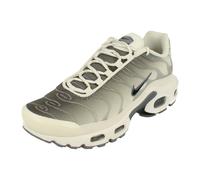 Nike Air Max Plus Womens White Trainers - Size UK 3.5