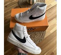 Nike Blazer Mid 77 Vintage White Black UK 5.5 US 6 (BQ6806-100) - NEW