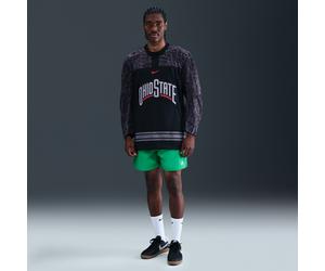 Nike Club Men's Woven Flow Shorts - Green - Polyester S