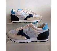 NIKE DAYBREAK - TYPE SIZE UK 8 EUR 42.5 (CJ1156 101) WHITE / UNIVERSITY BLUE