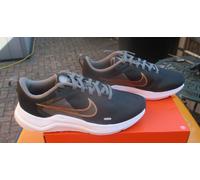 NIKE Downshifter Womens Running Trainers DD9294 Sneakers Shoes (UK 4 US 6.5 EU 37.5, Dark Smoke Grey Metallic Silver 008)