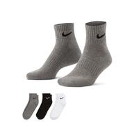 Nike Everyday Cushioned Ankle Socks 3-Pack - Comfort for Active Lifestyles in Multi Colour