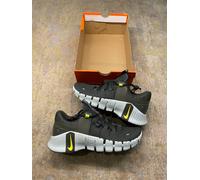 Nike Free Metcon 5 Sequoia High Voltage Green Sage - Size UK6 - DV3949-300