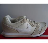 Nike Wmns Md Runner 2, Women’s Fitness Shoes, Multicoloured (Phantom/White/Light Cream/Particle Beige 011), 4.5 UK (38 EU)