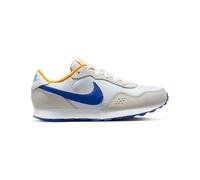 NIKE Md Valiant Sneaker, Summit White Racer Blue Racer Blue White, 3 UK