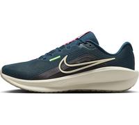 Nike Men Downshifter 13 Straßenlaufschuh für Herren Road Running Shoe, Armory Navy Desert Khaki Green Strike, 9 UK