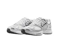 NIKE Men's AIR Pegasus 2005 Sneaker, Football Grey MTLC Platinum White, 11 UK