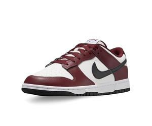 NIKE Men's Dunk LowSneaker