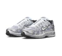 Nike Men's P-6000 Shoes, Metallic Silver/Summit White/W, 7.5