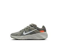 Nike Metro Tek HQ2007 Older Kids Shoe, Light Army Pale Ivory Twilight Marsh, 6 UK