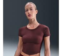 Nike One Fitted Women's Dri-FIT Short-Sleeve Cropped Top - Red - Polyester/Elastane S (UK 8-10)