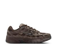 Nike P-6000 SE Women's Trainers Brown IH4451-200, Velvet Brown British | Retro inspired women's trainers with breathable upper and comfortable foam cushioning.