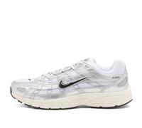 Nike P-6000 Sneaker White/Black/Silver
