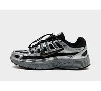 Nike P-6000 Utility Junior - Black 4.5