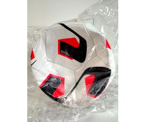 NIKE PARK ADULTS FOOTBALL | White / Red / Black | Size 5 Ball | NEW & AUTHENTIC
