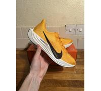 Nike Pegasus Plus LV8 University Gold Black UK Size 6 Running Trainers Shoes