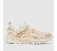 Nike Vomero 5 Older Kids' Shoes with Reflective Design Accents - White 5