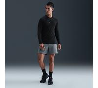 Nike Pro Training Men's Dri-FIT 15cm (approx.) Shorts - Grey - Polyester/Elastane M