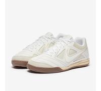 Nike Sportswear Gato