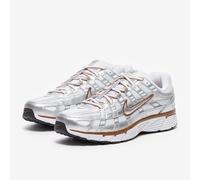 Nike Womens P-6000 Trainer - Silver - Size 5.5