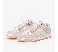 Nike Sportswear Womens Dunk Low PRM