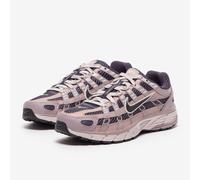 Nike Women's P-6000 Se W Sneaker Violet/Black/Raisin