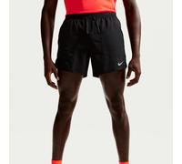 Nike STRIDE 5IN Running shorts Men - black, silver, Size XXL