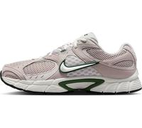 NIKE V5 RNR Sneakers Men