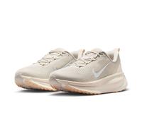 Nike Vomero 18 Women's Running Shoes | UK 4 in Light Bone/Arctic Orange/Ice Peach
