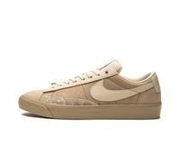 Nike Women's Air Zoom Pegasus 38 Shield Trainers, Khaki, Rattan, 9.5