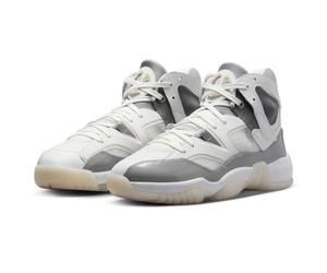 Nike Women's Jumpman Two Trey Basketball Shoes, Medium Grey Summit White, 7.5 UK